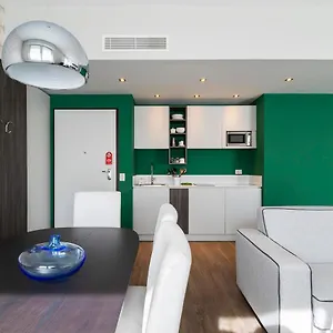 Apartment Contempora - Cavallotti 13 - A62, Milan